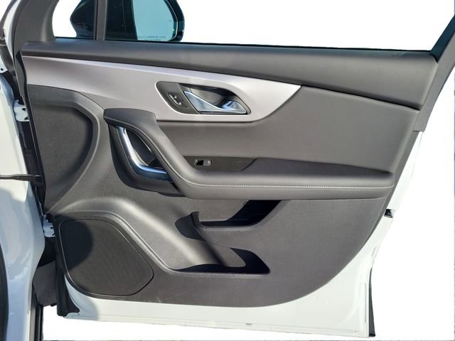 2025 Chevrolet Blazer 2LT photo 20