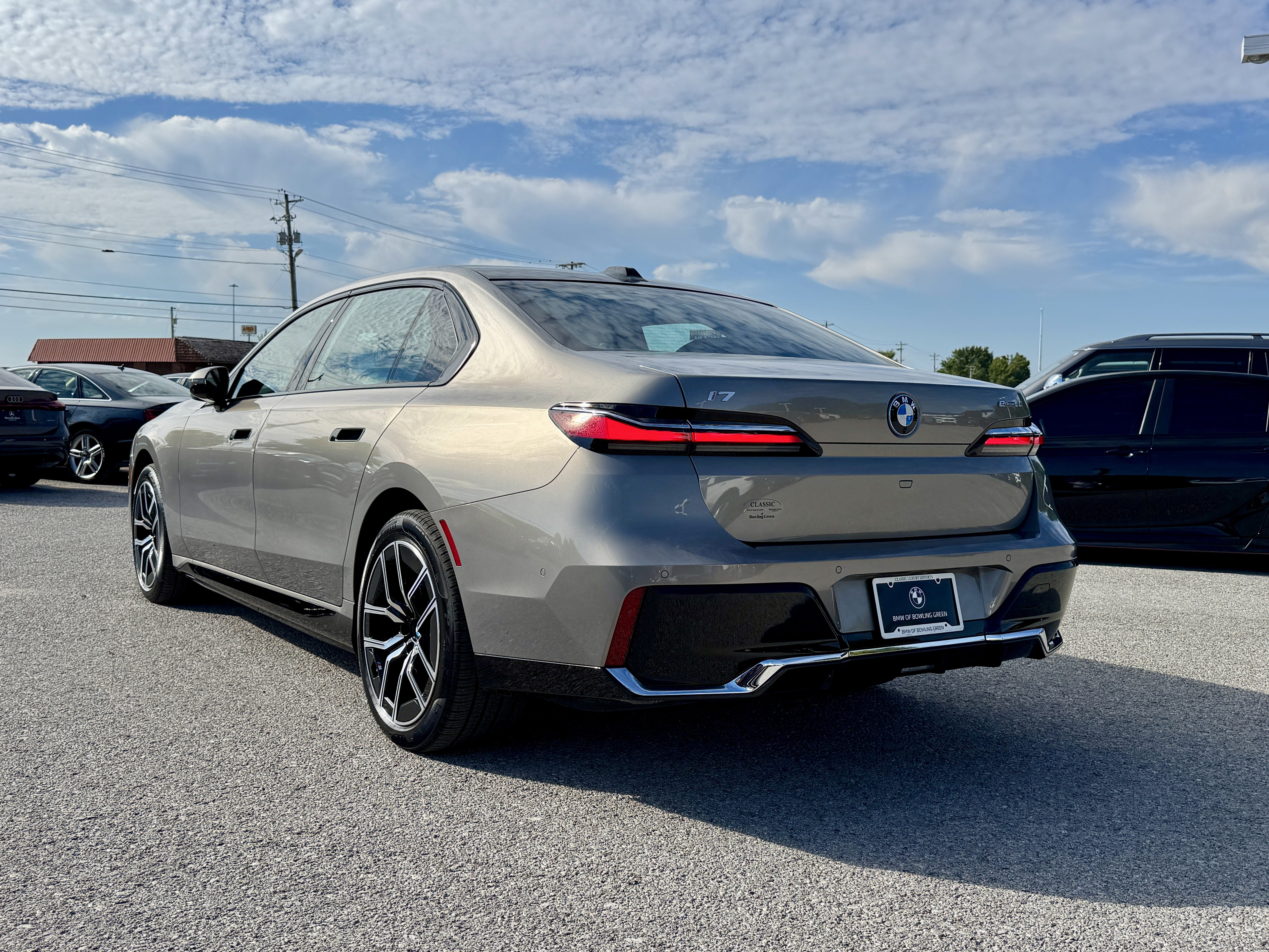 Image of Pre-Owned 2024 BMW i7 eDrive50