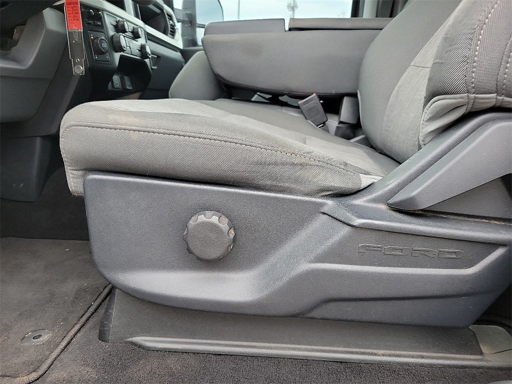 2023 Ford F-250 XL photo 12