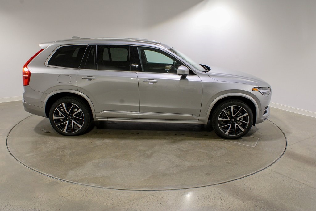 2023 Volvo XC90 Plus photo 5