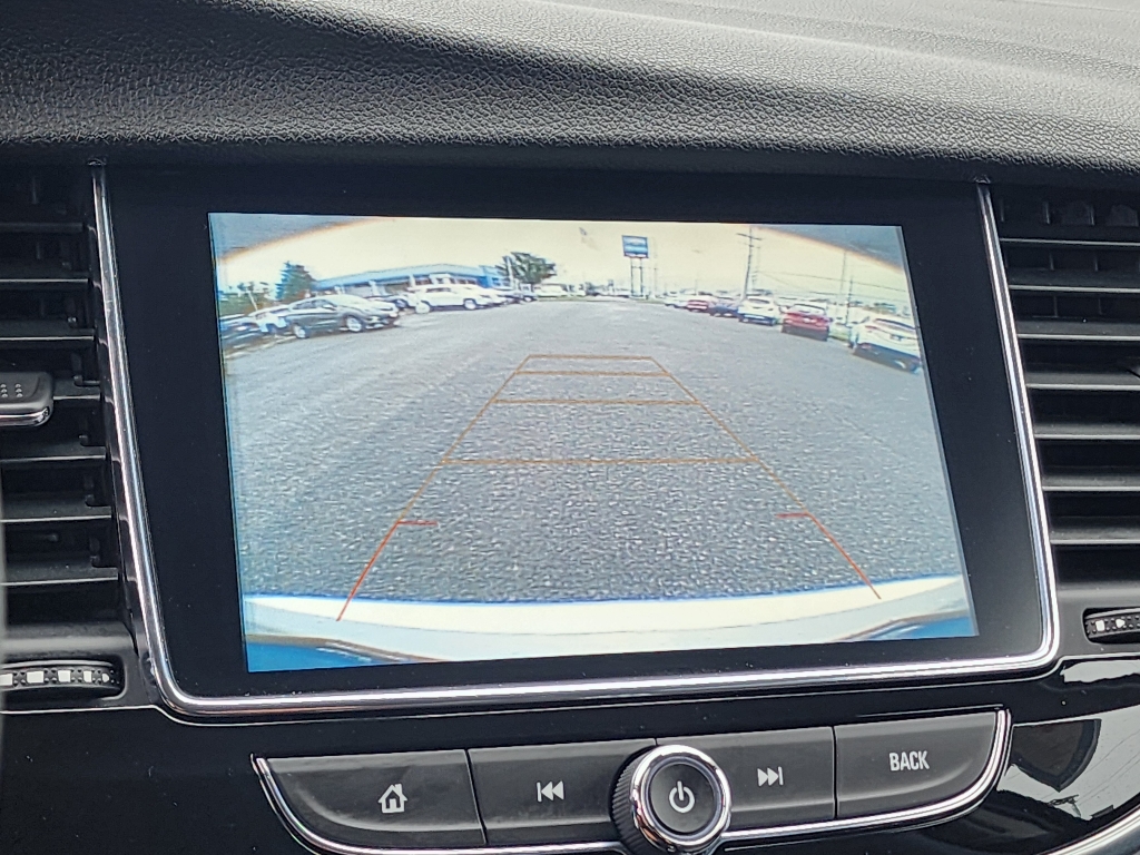 2020 Buick Encore Preferred photo 9