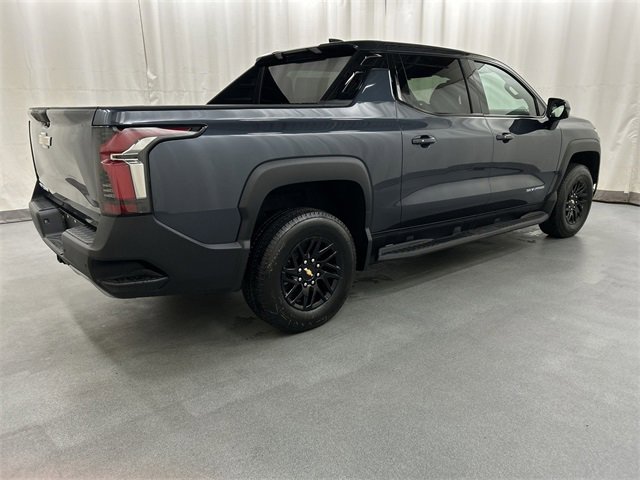 2026 Chevrolet Silverado EV LT photo 3