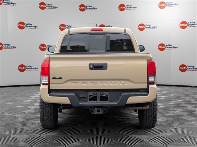 2019 Toyota Tacoma V6 photo 4