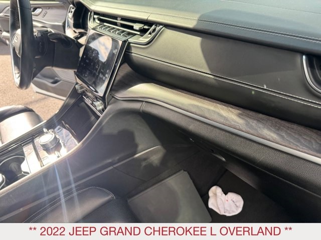 2022 Jeep Grand Cherokee Overland photo 36