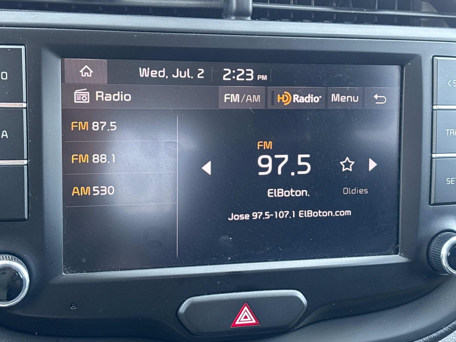 2023 Kia Soul LX photo 11
