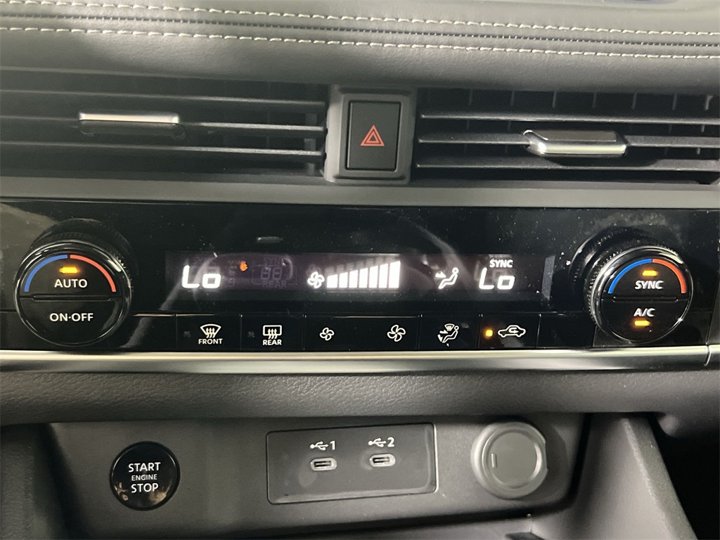 2026 Nissan Rogue SV photo 13