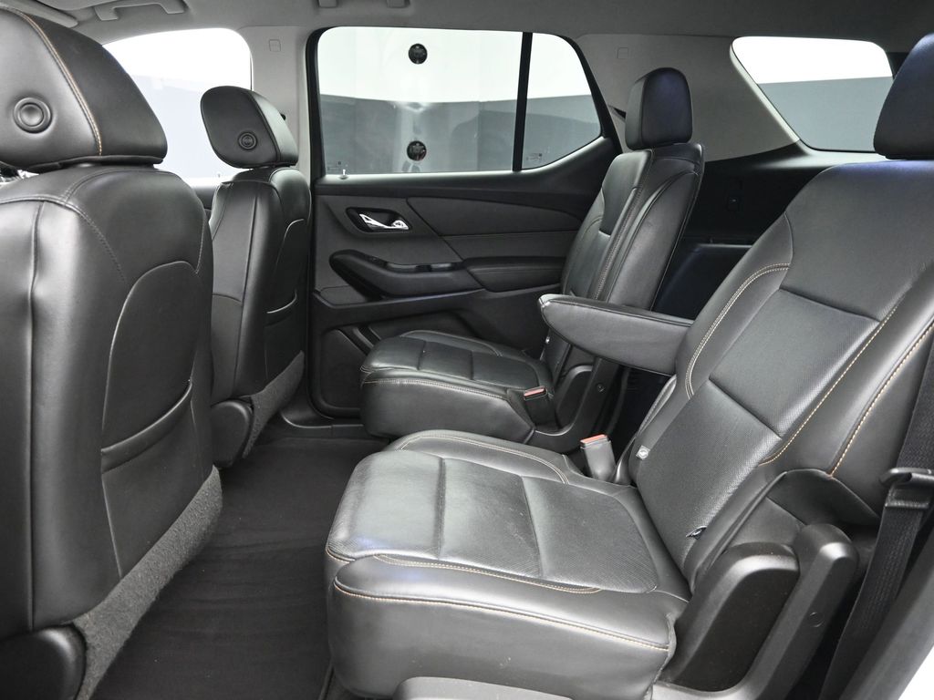 2020 Chevrolet Traverse Premier photo 10