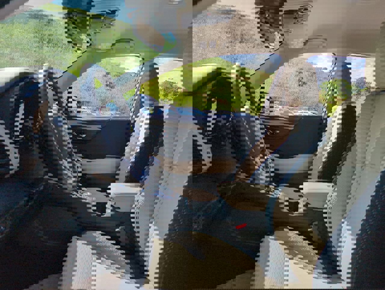 2025 Subaru Outback Premium photo 11