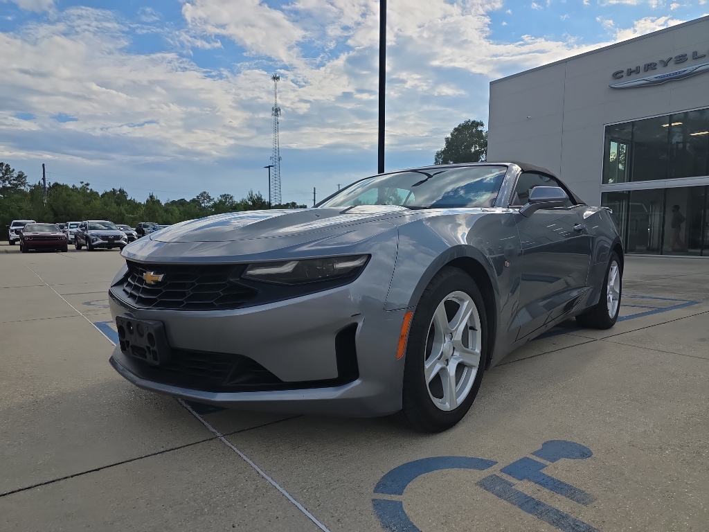 2020 Chevrolet Camaro 1LT photo 3