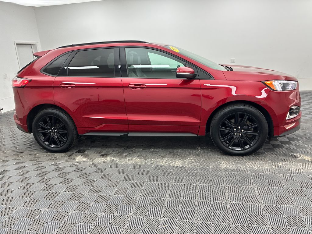 2020 Ford Edge ST photo 7