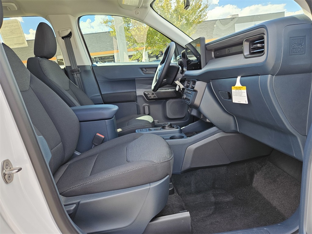 2025 Ford Maverick XL photo 29