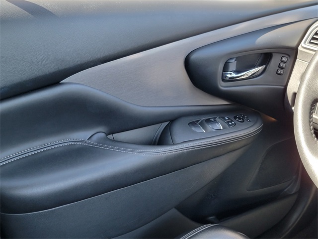 2023 Nissan Murano SL photo 23