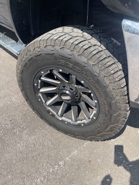 2017 Ram 2500 Tradesman photo 2