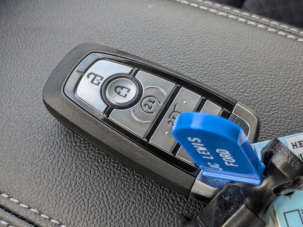 2025 Ford Escape Active photo 28