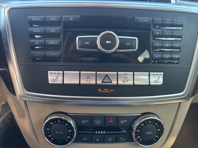 2012 Mercedes Benz ML 350 4MATIC photo 12