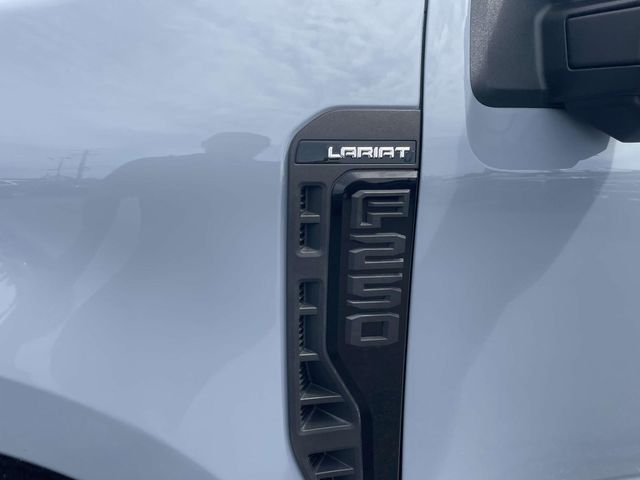 2024 Ford F-250 Lariat photo 11