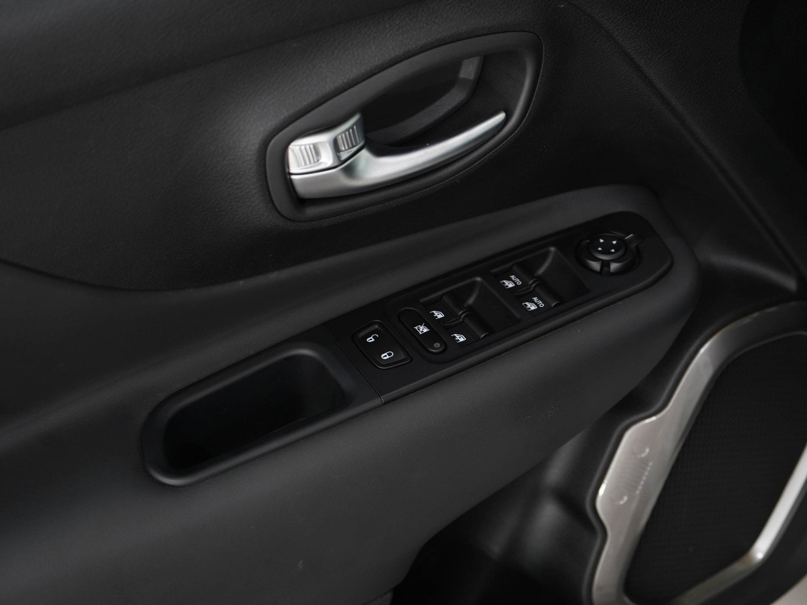 2022 Jeep Renegade Latitude photo 20