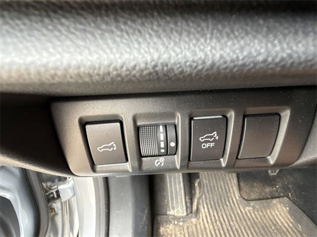 2020 Subaru Outback Premium photo 9