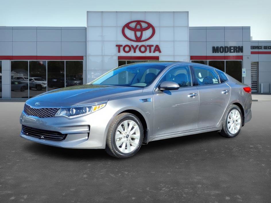 2016 Kia Optima EX's photo