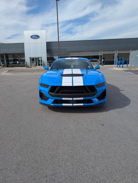 2025 Ford Mustang Shelby GT photo 2