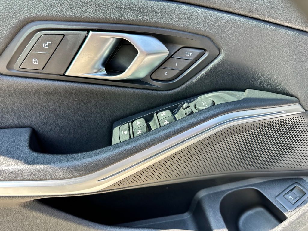 2024 Bmw 330i xDrive photo 12