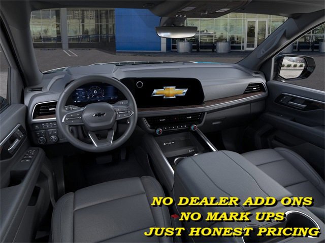 2025 Chevrolet Suburban Z71 photo 13
