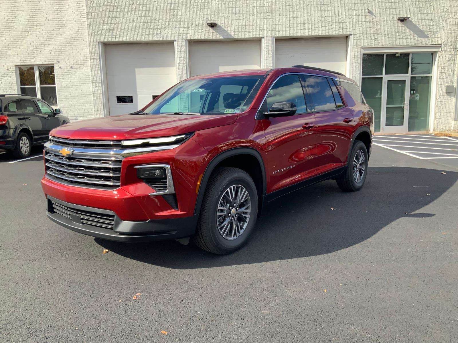 2026 Chevrolet Traverse photo 2