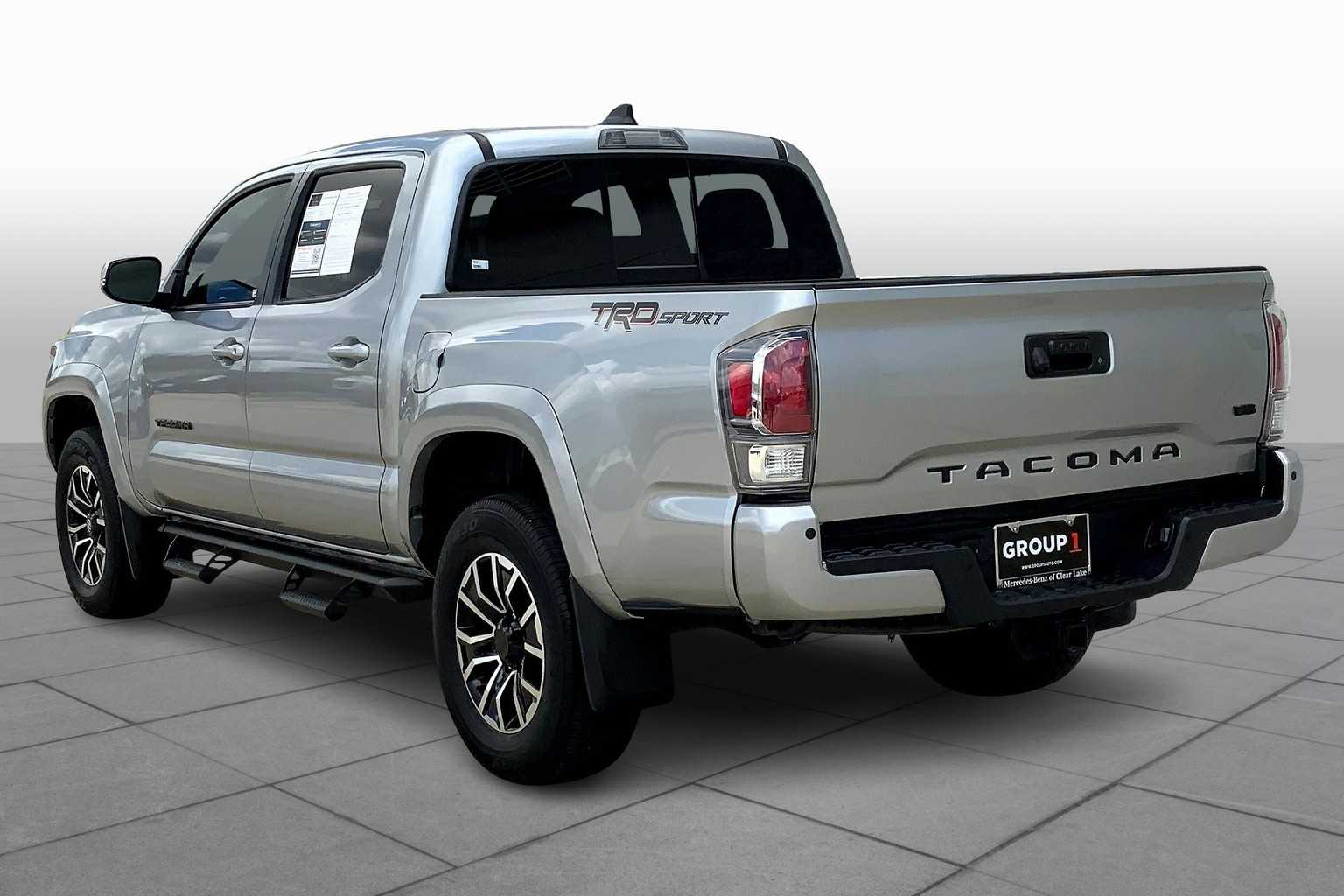 2023 Toyota Tacoma TRD Sport photo 11