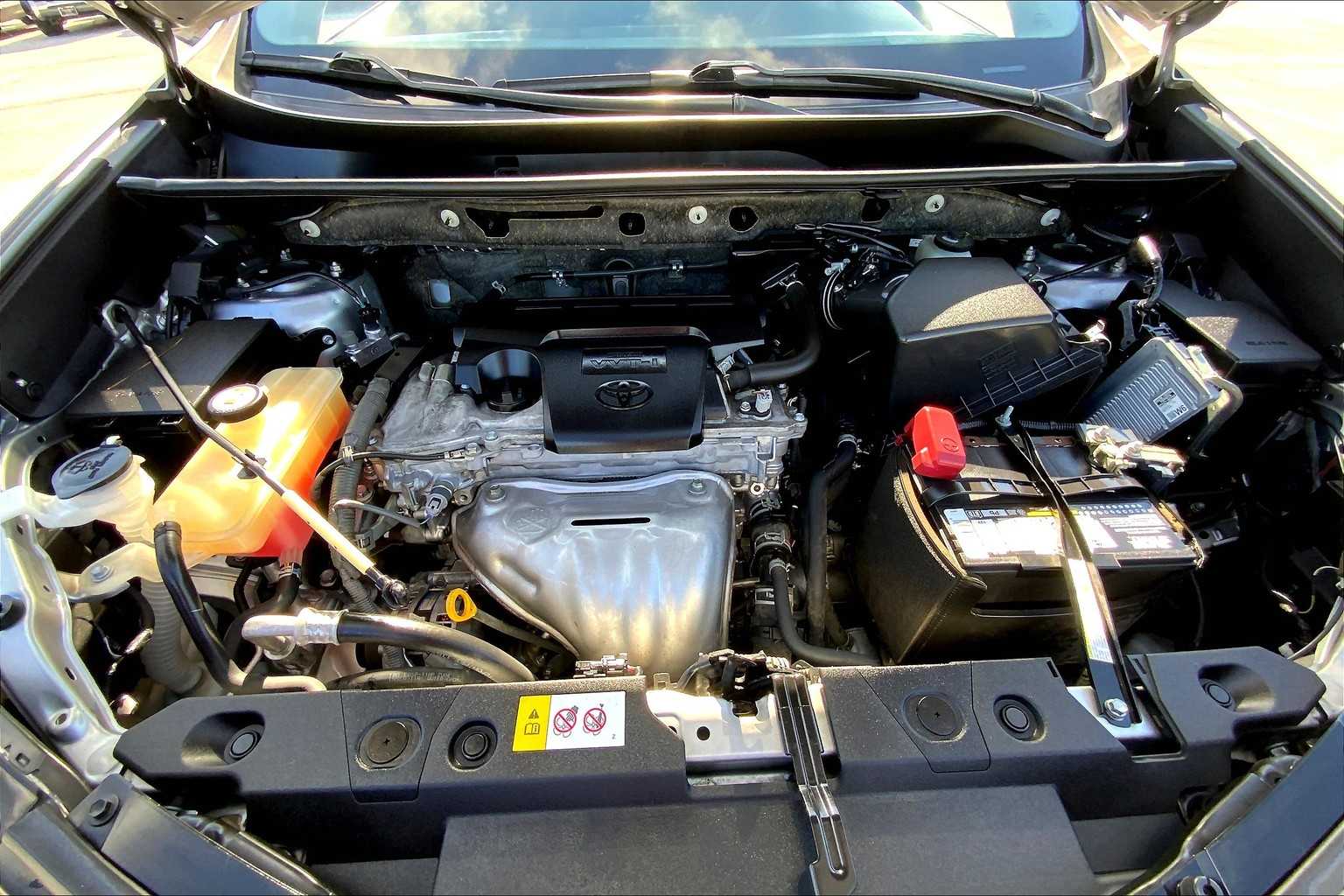 2018 Toyota RAV4 LE photo 30