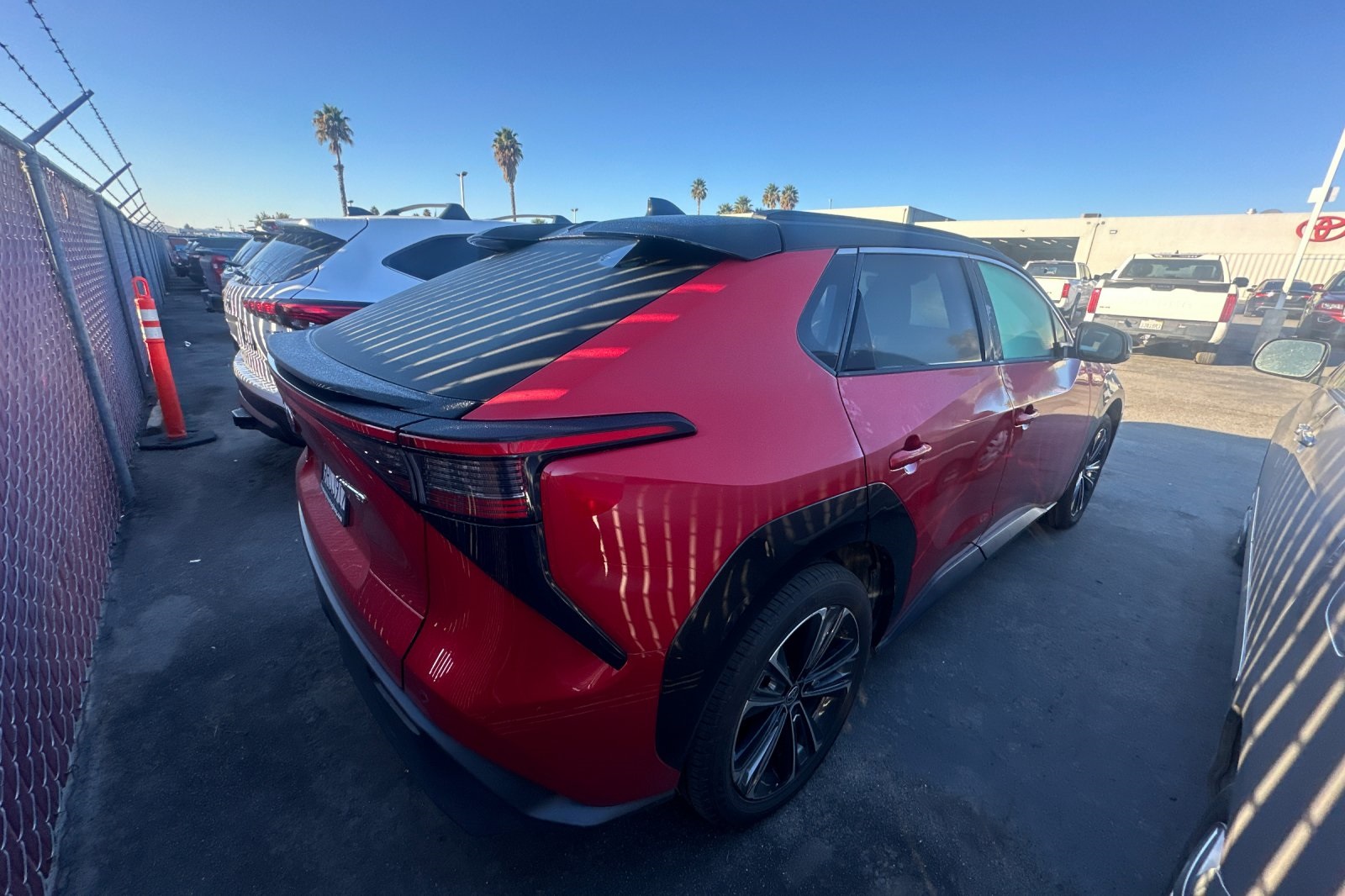 2023 Toyota bZ4X Limited photo 2