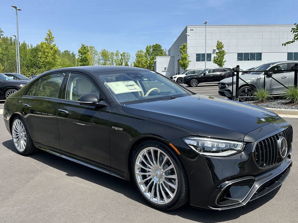 2025 Mercedes Benz S AMG 63 e 4MATIC photo 2
