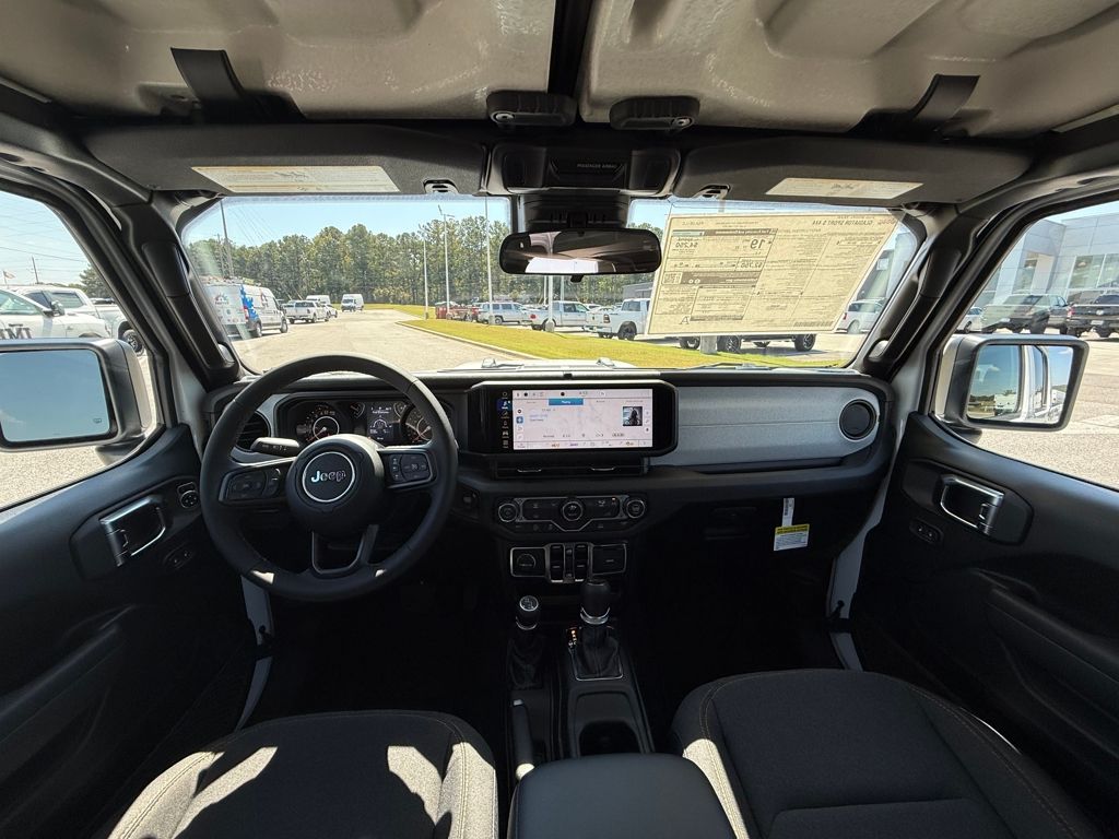 2025 Jeep Gladiator Sport S photo 10