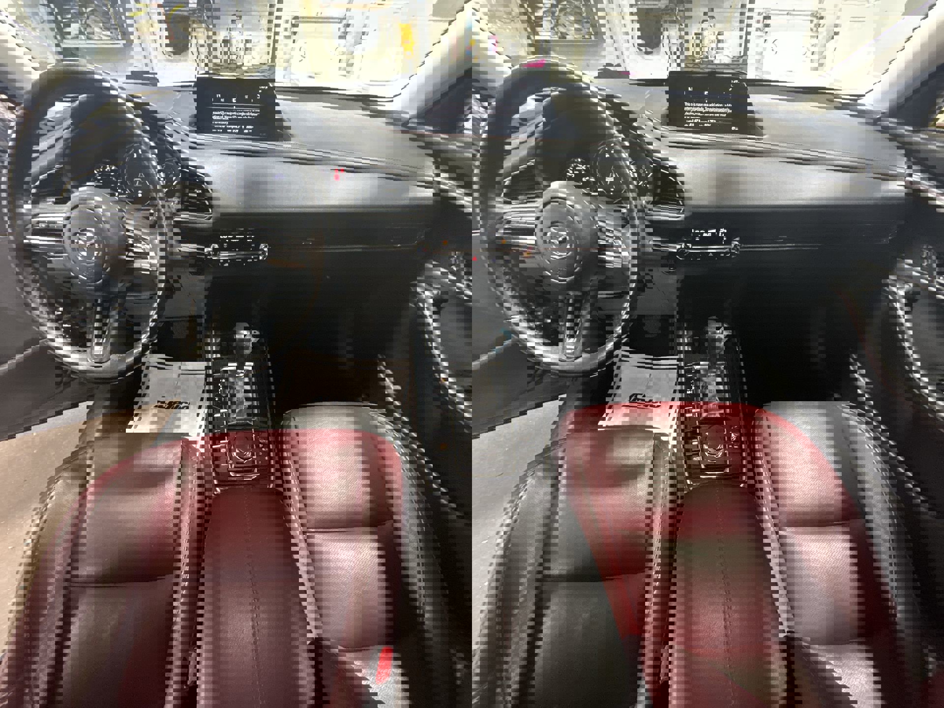 2023 Mazda CX-30 2.5 S Carbon photo 21