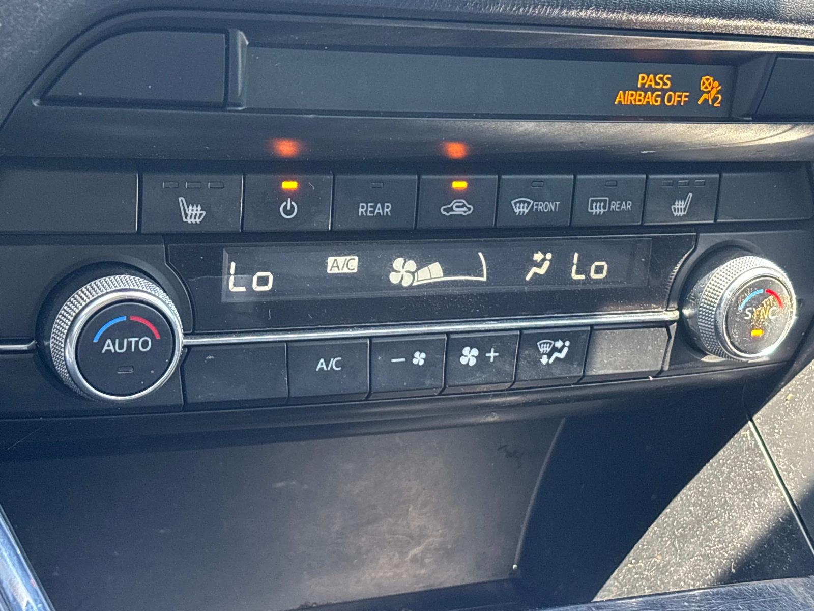 2019 Mazda CX-9 Touring photo 13