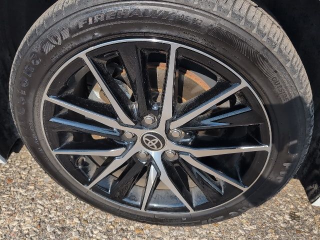2024 Toyota Camry SE photo 8