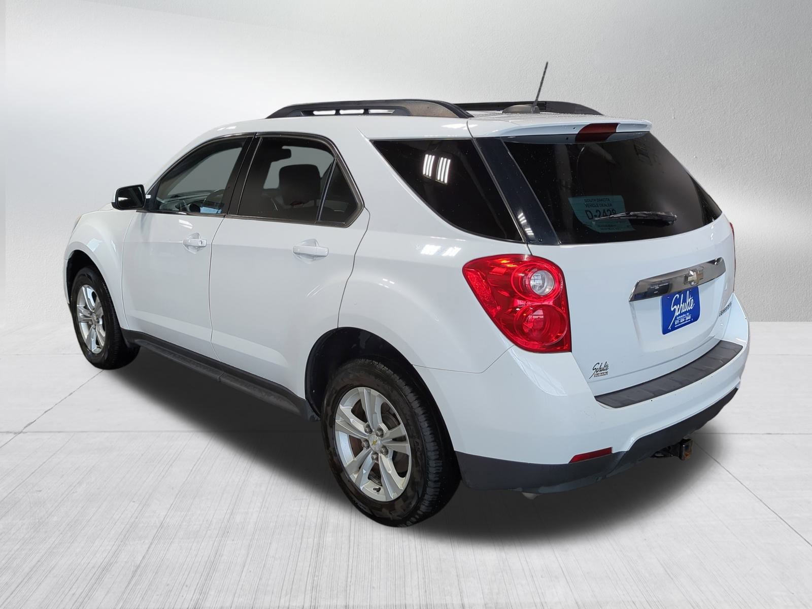 2015 Chevrolet Equinox LT photo 2