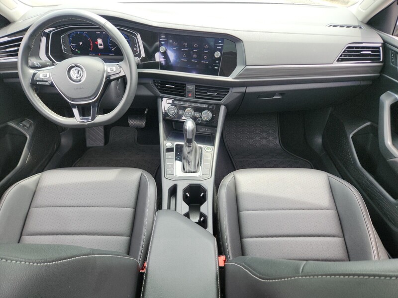 2021 Volkswagen Jetta SEL photo 13
