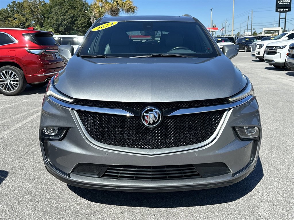 2024 Buick Enclave Essence photo 3