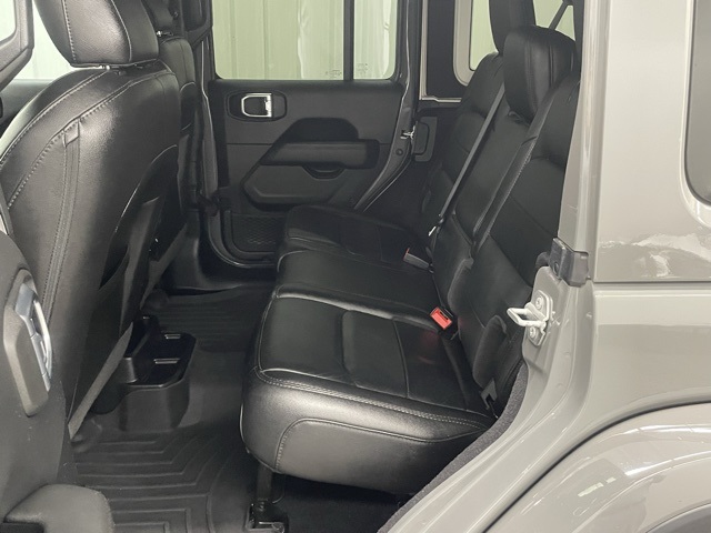 2021 Jeep Wrangler Unlimited Sahara Altitude photo 8