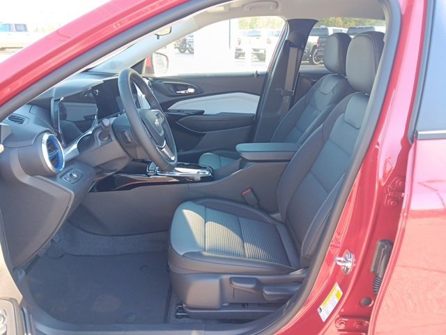 2026 Chevrolet Trax LT photo 6
