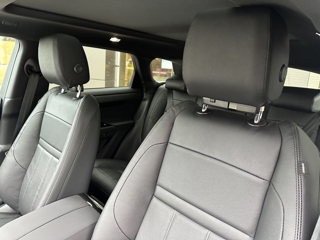 2024 Land Rover Range Rover Evoque S photo 13