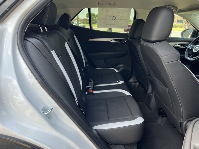 2025 Buick Envision Sport Touring photo 19