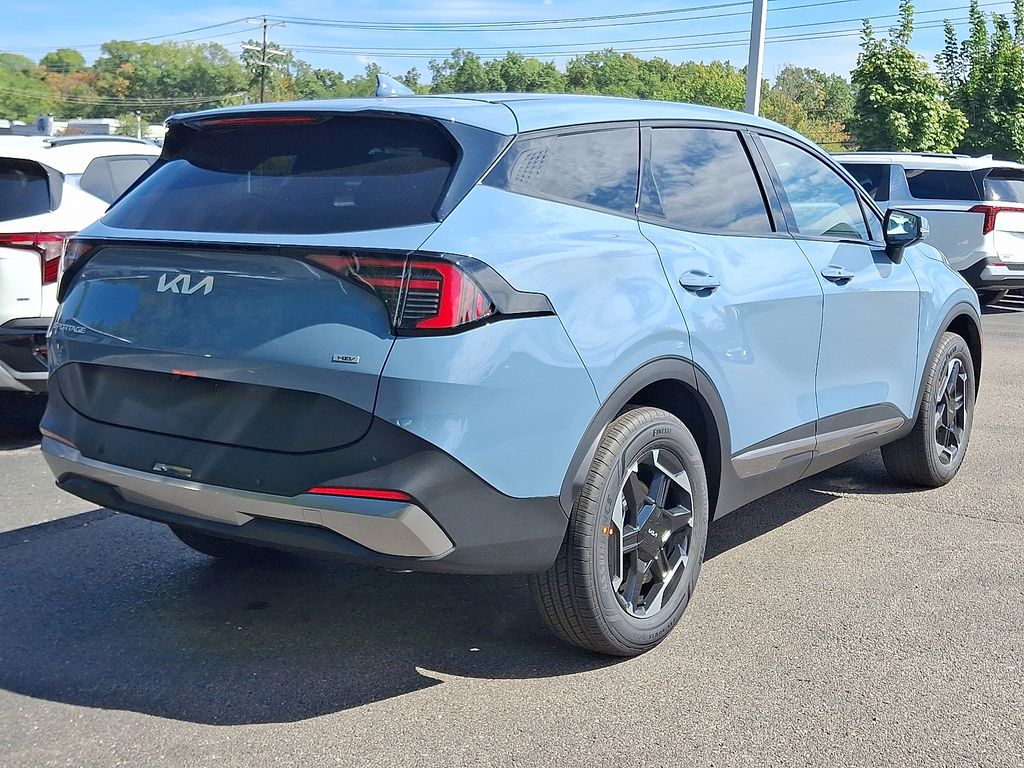 2026 Kia Sportage Hybrid S photo 6