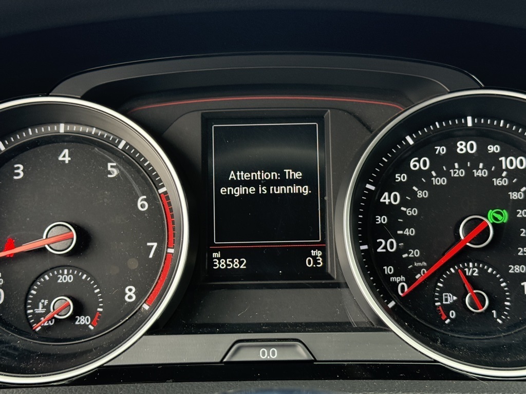 2021 Volkswagen Golf GTI SE photo 20