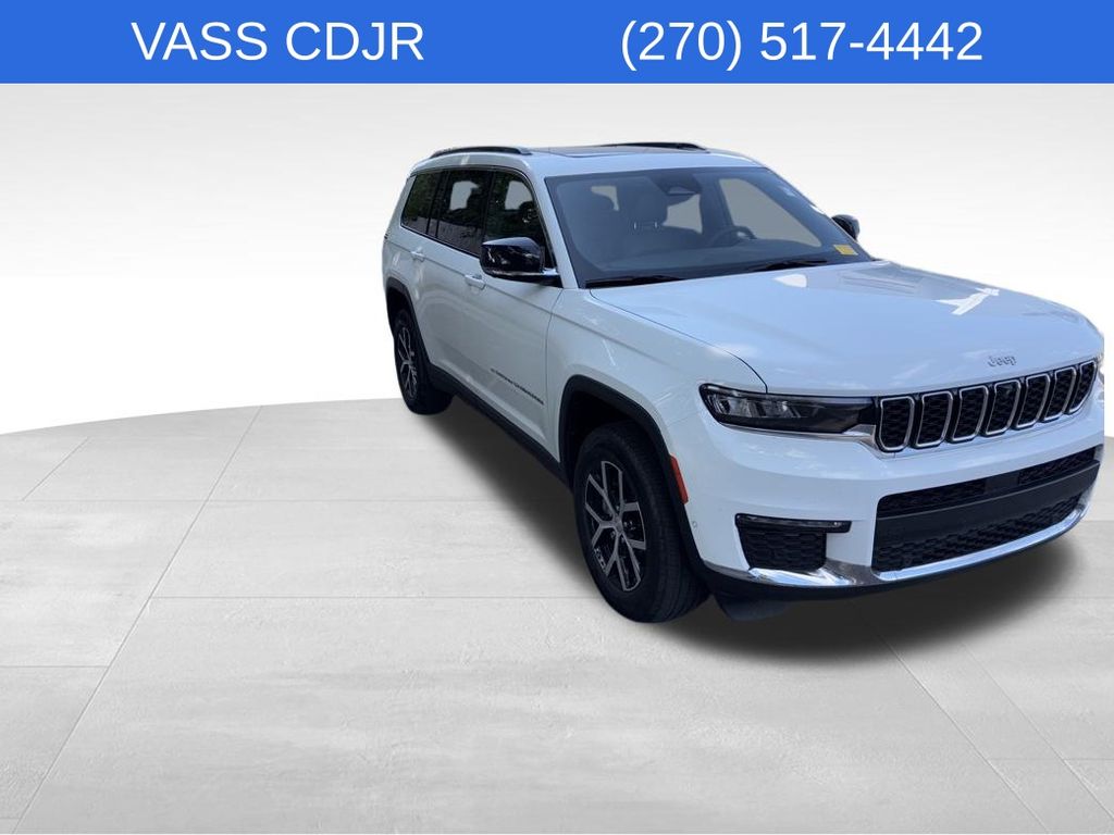 2024 Jeep Grand Cherokee Limited photo 3