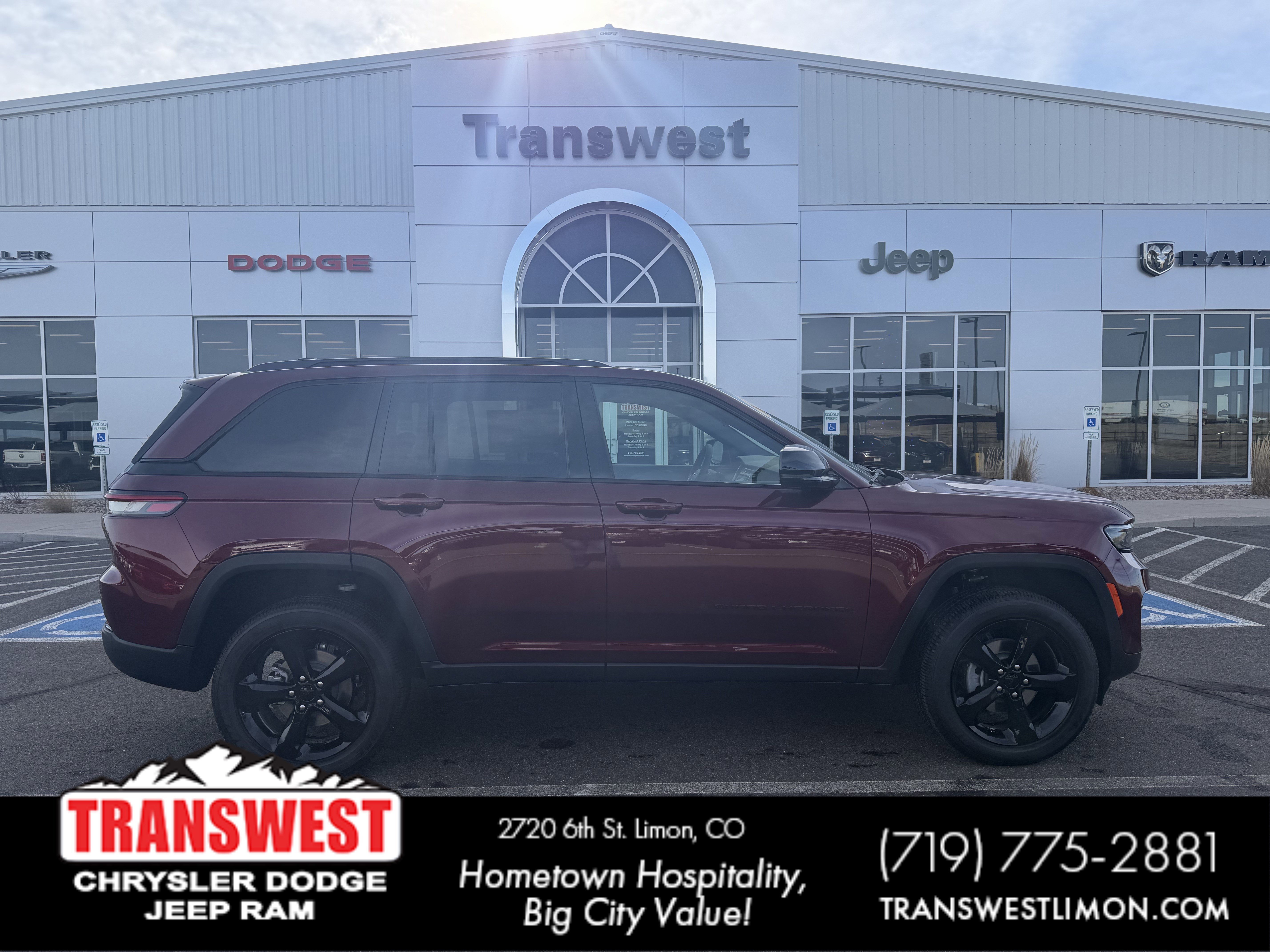 2025 Jeep Grand Cherokee Altitude's photo