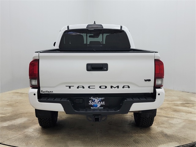 2019 Toyota Tacoma TRD Off-Road photo 5