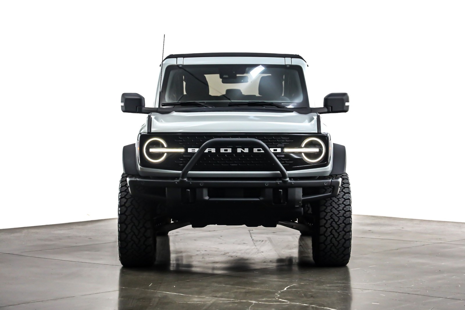 2022 Ford Bronco Base Big Bend Black Diamond Outer Banks Badlands Wildtrak Everglades photo 2