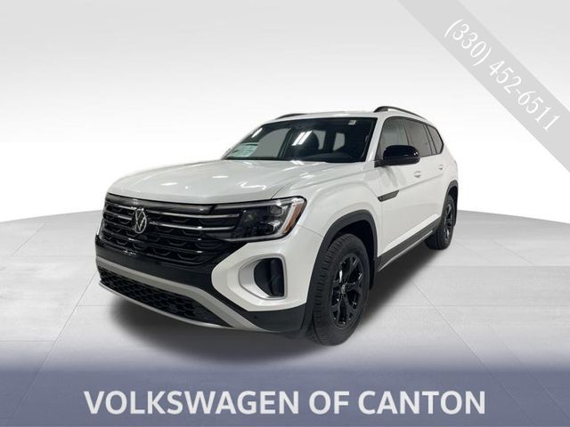 2026 Volkswagen Atlas Atlas Peak Edition's photo