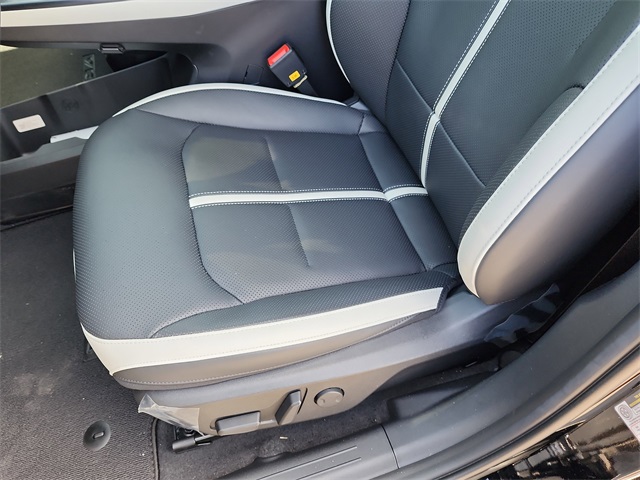 2025 Kia EV6 GT-Line photo 13